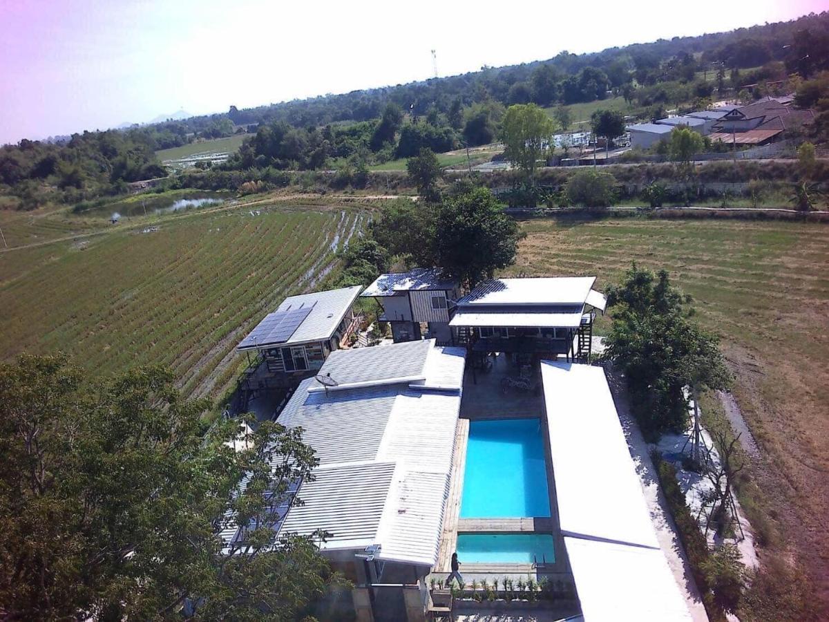 Solarcell Private Homestay - โซล่าเซลล์ไพรเวทโฮมสเตย์ Uthai Thani Exterior foto
