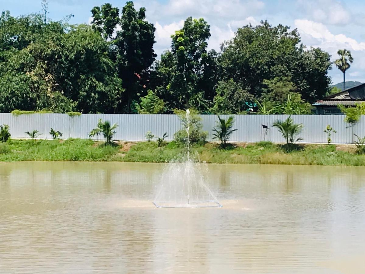 Solarcell Private Homestay - โซล่าเซลล์ไพรเวทโฮมสเตย์ Uthai Thani Exterior foto